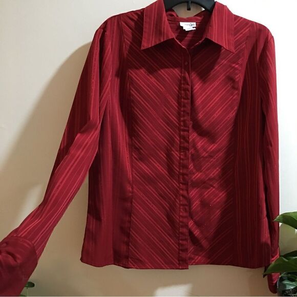 EAST 5th Deep cherry red metallic Button down - Picture 1 of 5